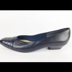 Shelby comfort flex navy shoes